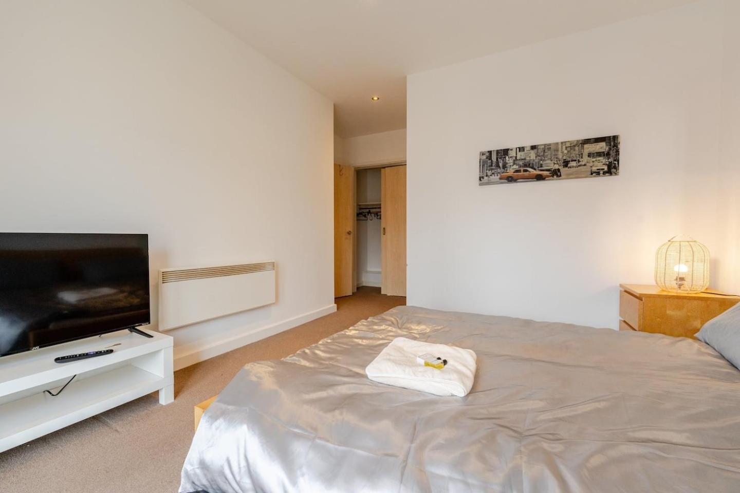 Private Room In Cardiff City Center Екстер'єр фото